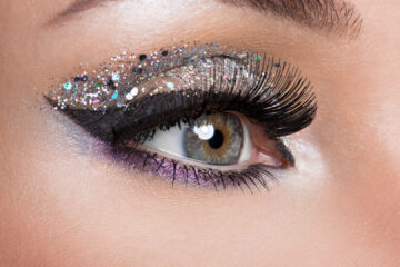 how to apply glitter eyeshadow like a pro